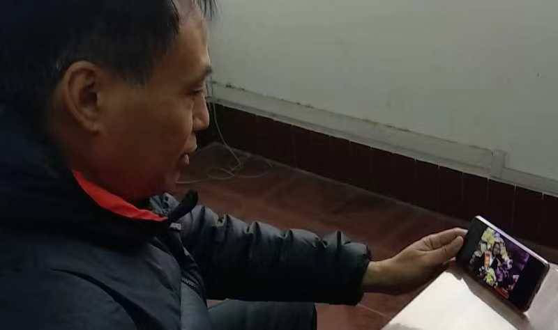 柳江造紙廠黨員干部通過網(wǎng)絡(luò)直播收看報告會2.jpg 柳江造紙廠黨員干部通過網(wǎng)絡(luò)直播收看報告會2.jpg